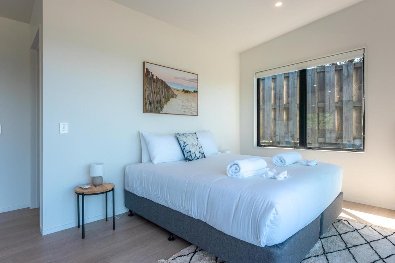 Luna Cottage. Stunning Ocean Views On Waiheke Oneroa Extérieur photo