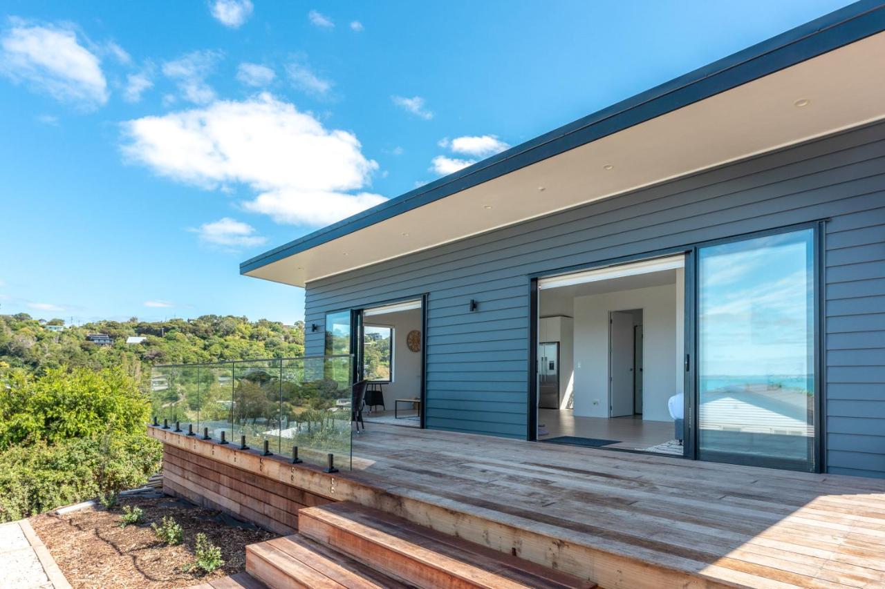 Luna Cottage. Stunning Ocean Views On Waiheke Oneroa Extérieur photo