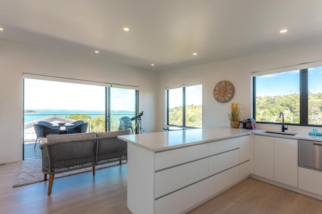 Luna Cottage. Stunning Ocean Views On Waiheke Oneroa Extérieur photo